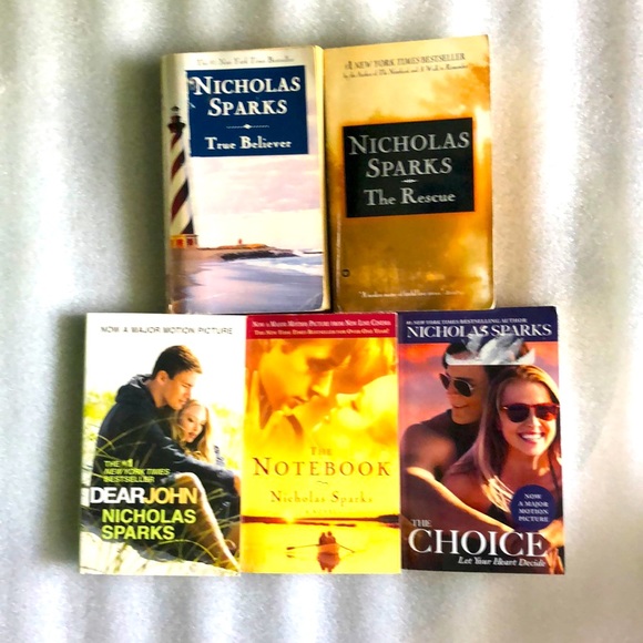 None Other - Set of five Nicholas Sparks paperback novels